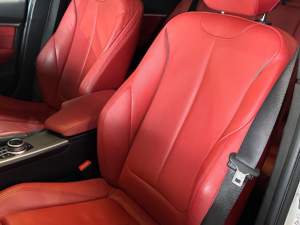 Used BMW 3 Series 2018 for sale - 75634630: Photo 32