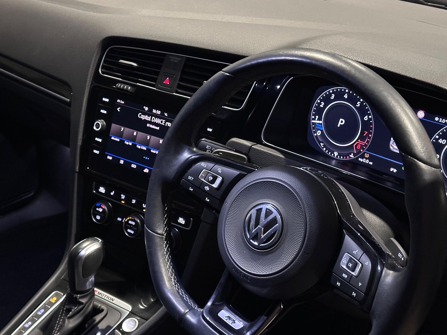 Used Volkswagen Golf 2020 for sale - 77425671: Photo 12