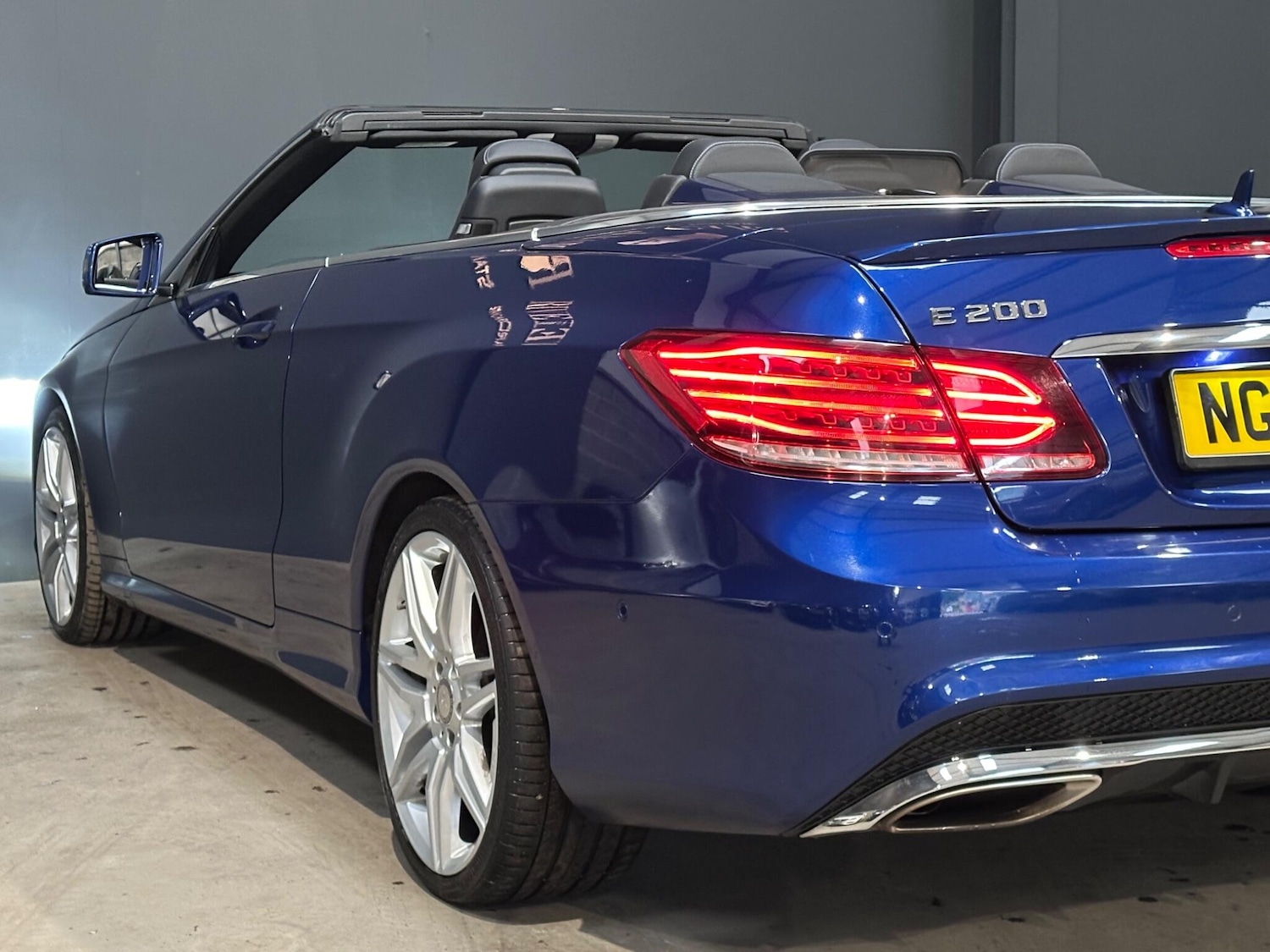 Used Mercedes-Benz E-Class 2016 for sale - 76073176: Photo 6