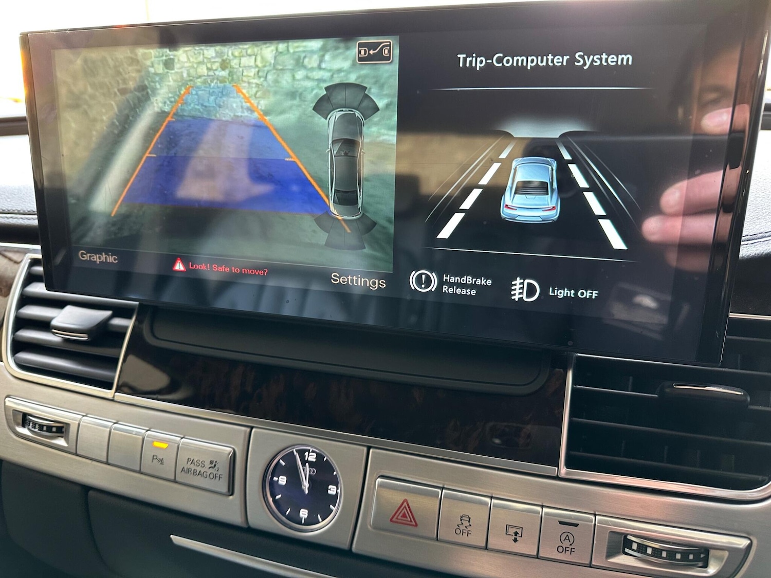 Used Audi A8 2011 for sale - 76537844: Photo 15