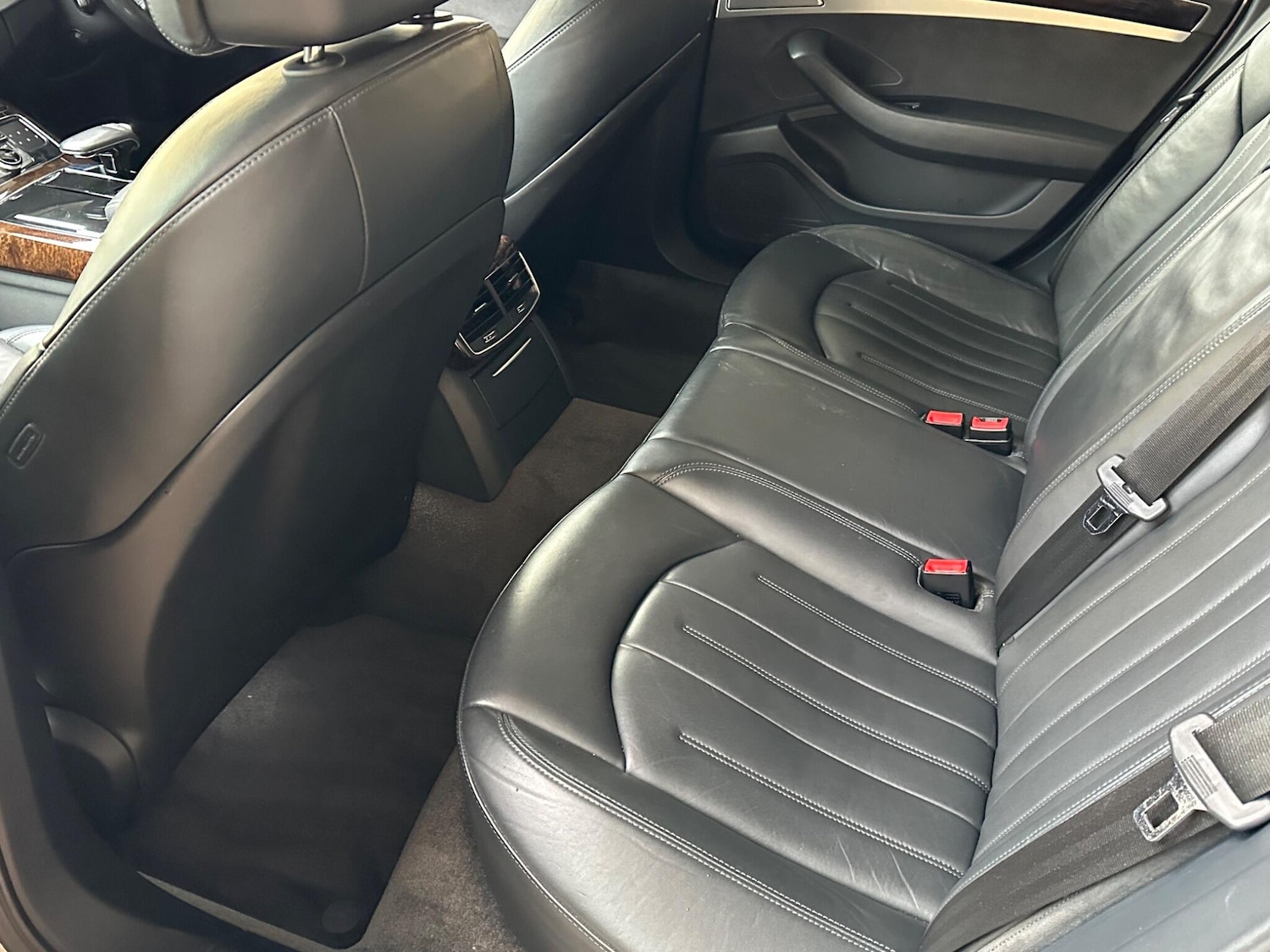 Used Audi A8 2011 for sale - 76537844: Photo 8