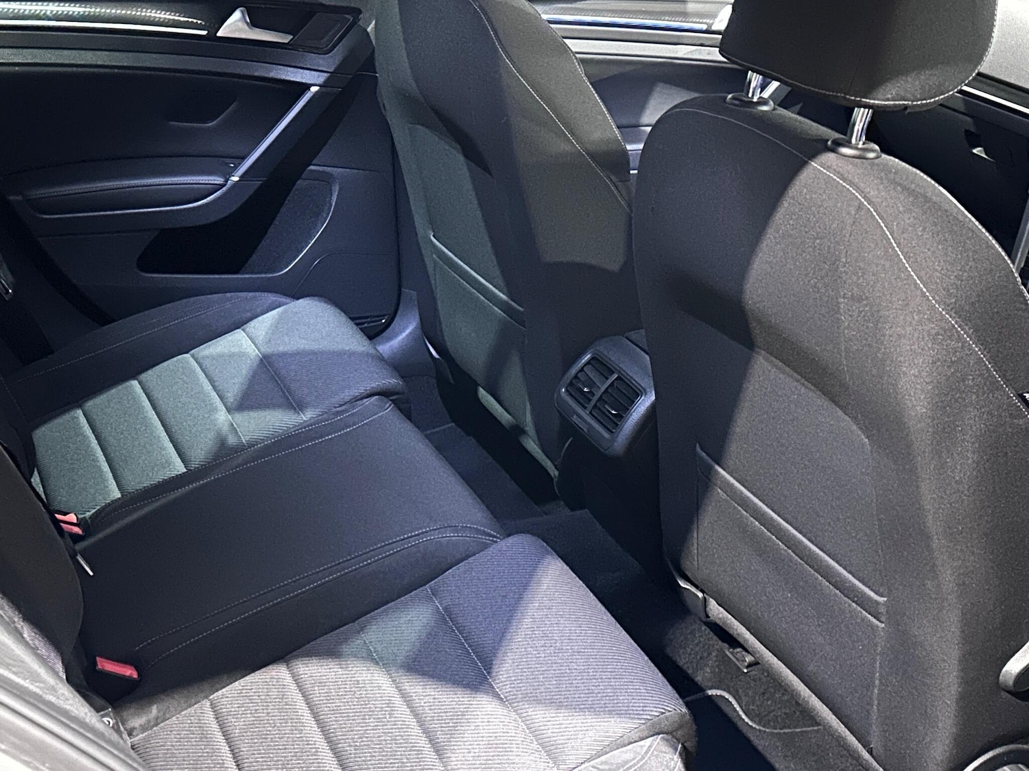 Used Volkswagen Golf 2017 for sale - 76865738: Photo 20