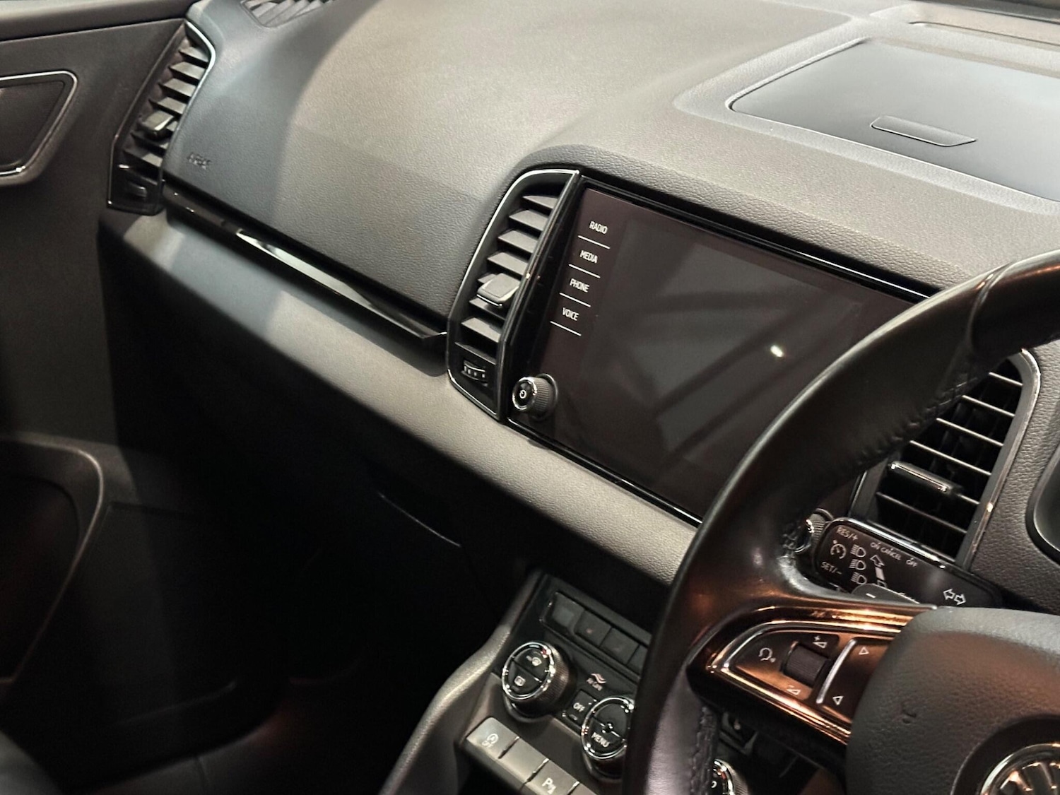 Used Skoda Karoq 2018 for sale - 76327007: Photo 46