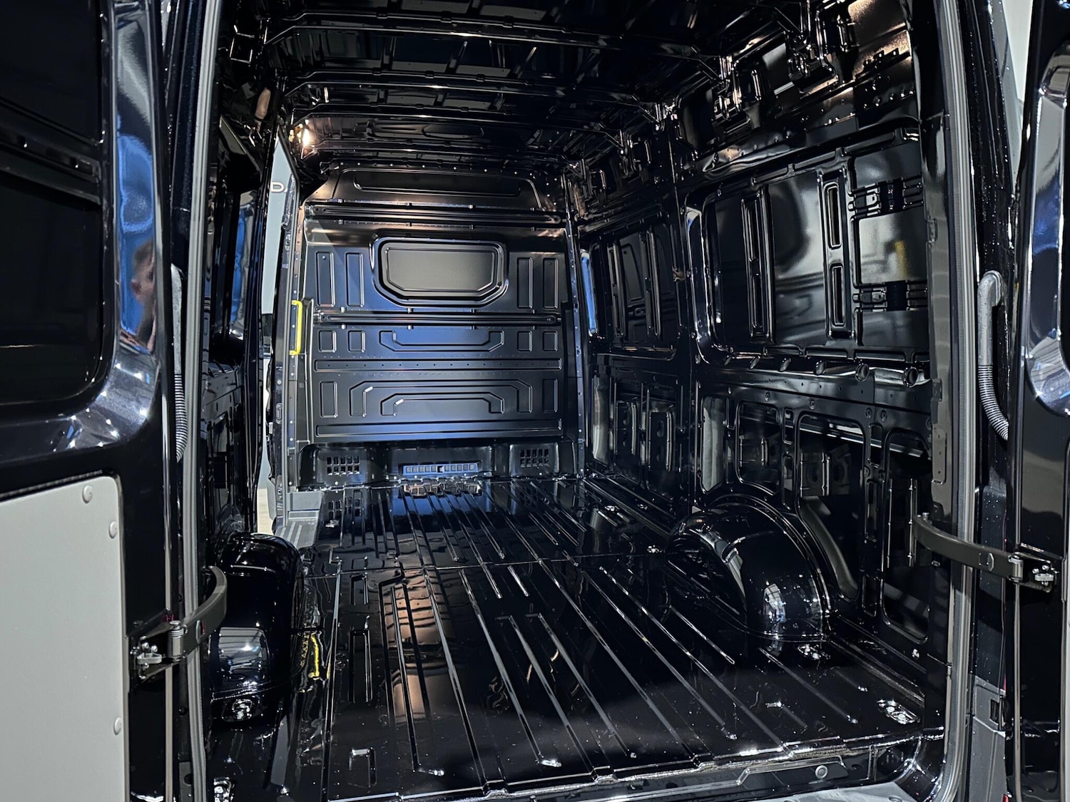 Used Volkswagen Crafter 2025 for sale - 77320788: Photo 24