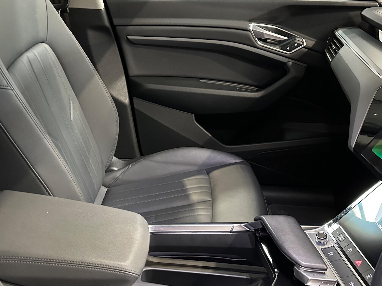 Used Audi e-tron 2020 for sale - 75906340: Photo 13