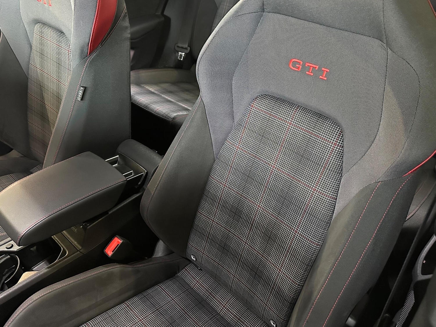 Used Volkswagen Golf 2024 for sale - 77550031: Photo 36