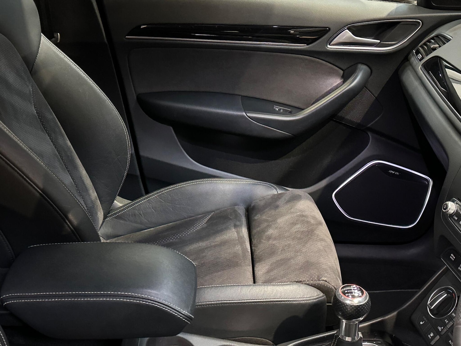 Used Audi Q3 2018 for sale - 75588120: Photo 36