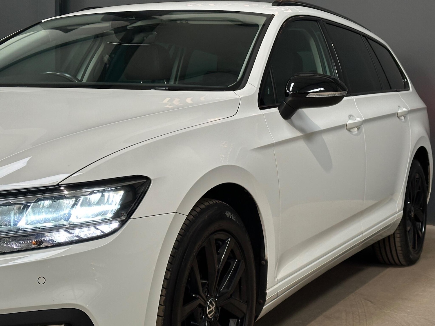 Used Volkswagen Passat 2021 for sale - 76371335: Photo 9