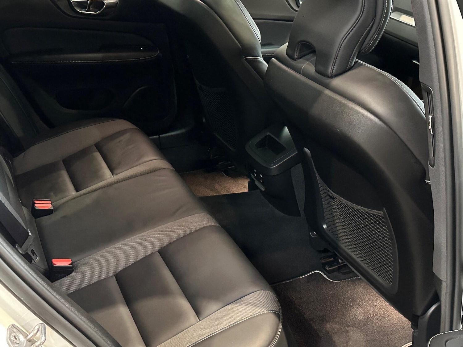 Used Volvo V60 2019 for sale - 76136530: Photo 20