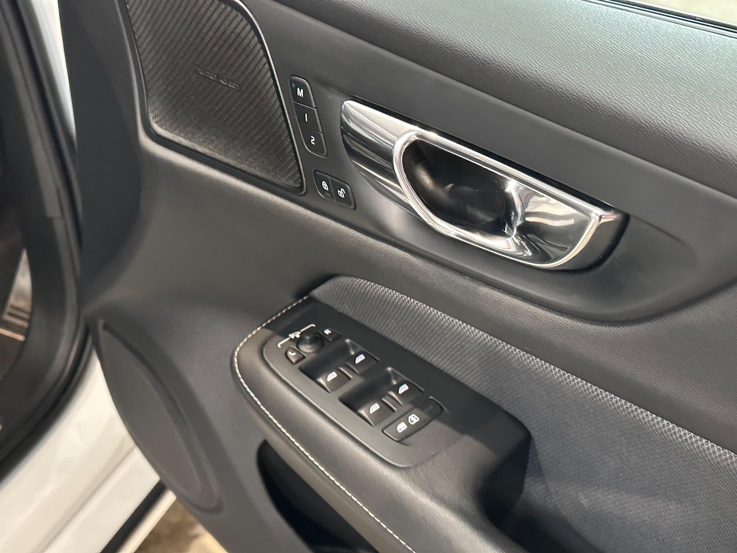 Used Volvo V60 2019 for sale - 76136530: Photo 22