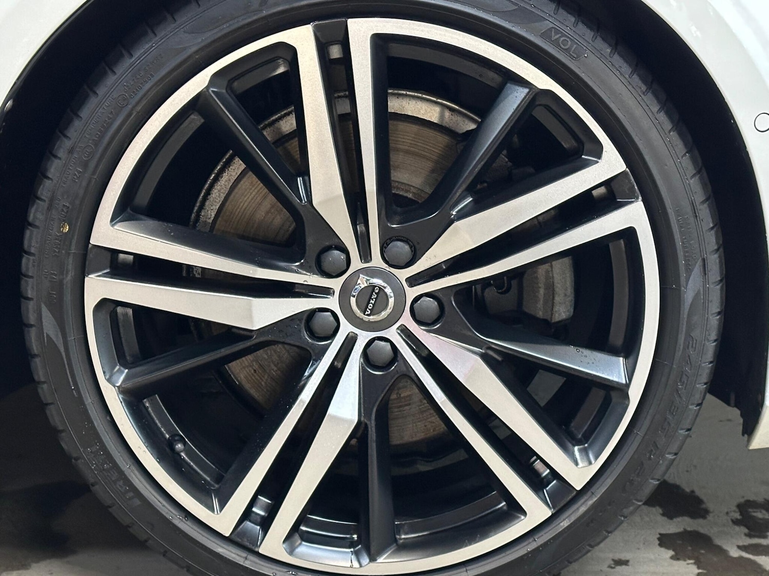 Used Volvo V60 2019 for sale - 76136530: Photo 26