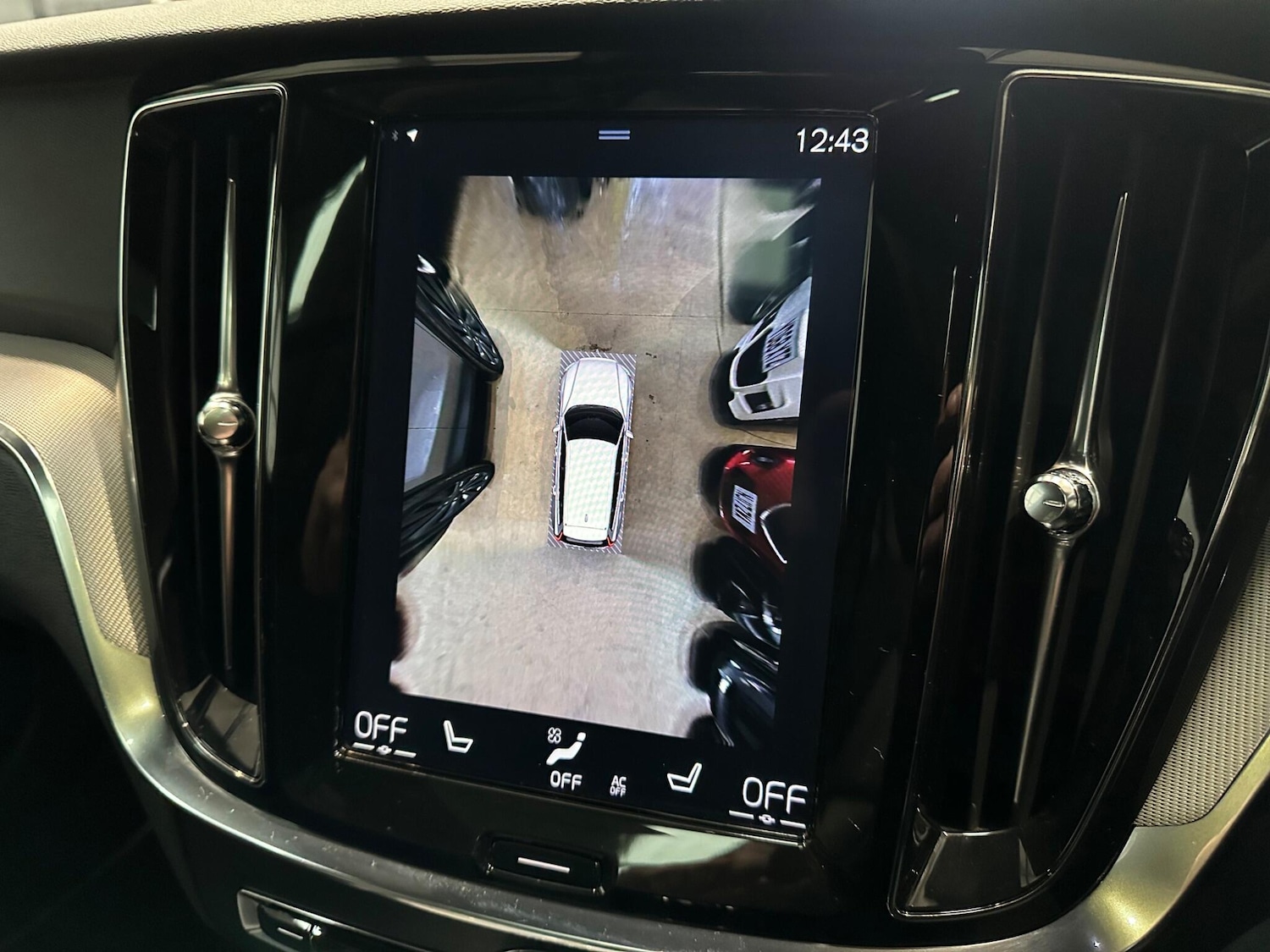 Used Volvo V60 2019 for sale - 76136530: Photo 27