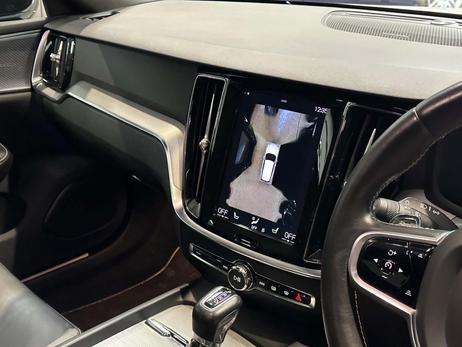 Used Volvo V60 2019 for sale - 76136530: Photo 28