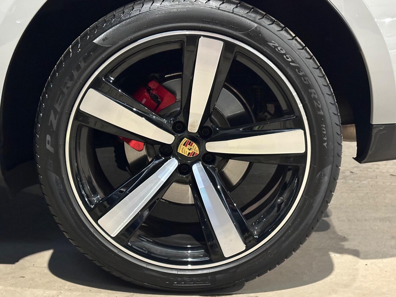 Used Porsche Macan 2025 for sale - 76511786: Photo 19