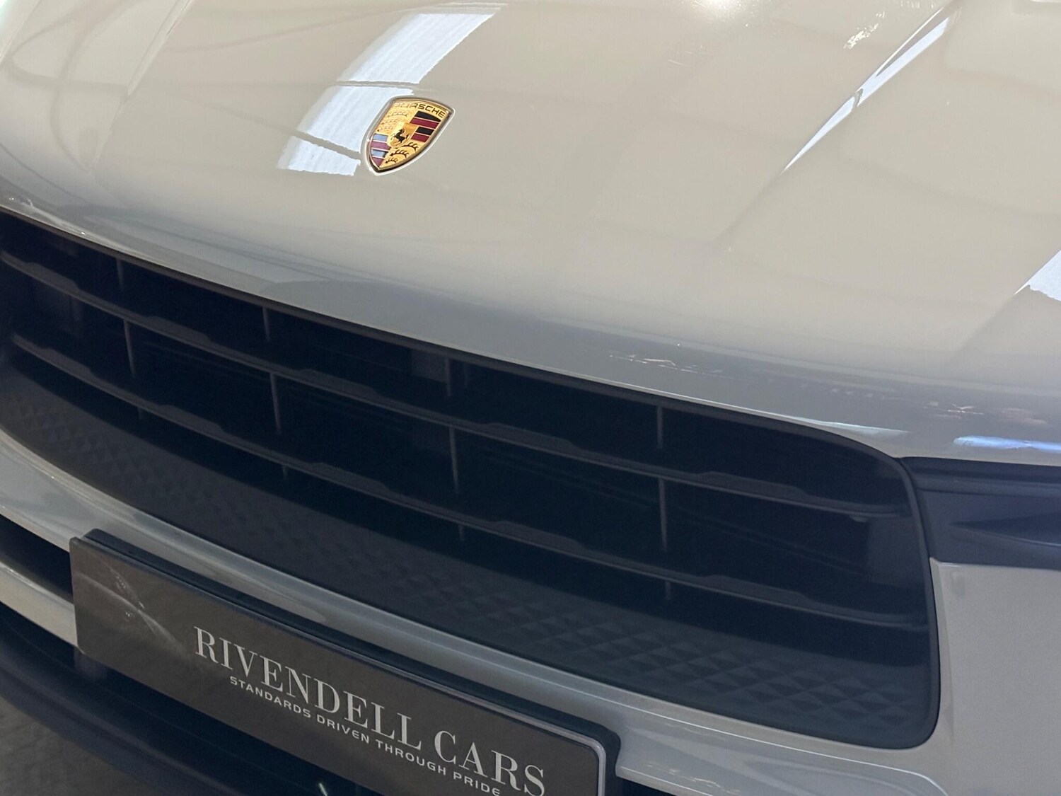 Used Porsche Macan 2025 for sale - 76511786: Photo 40