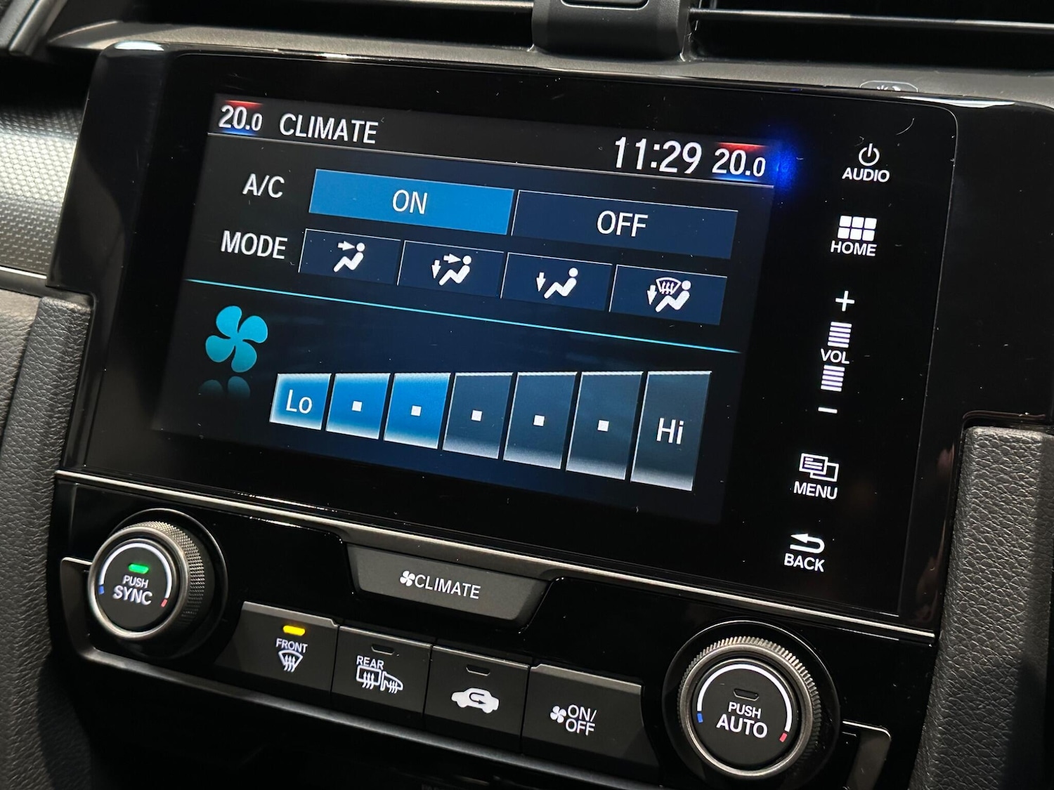 Used Honda Civic 2019 for sale - 76422619: Photo 23