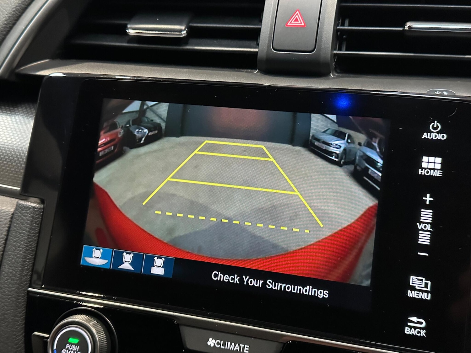 Used Honda Civic 2019 for sale - 76422619: Photo 25