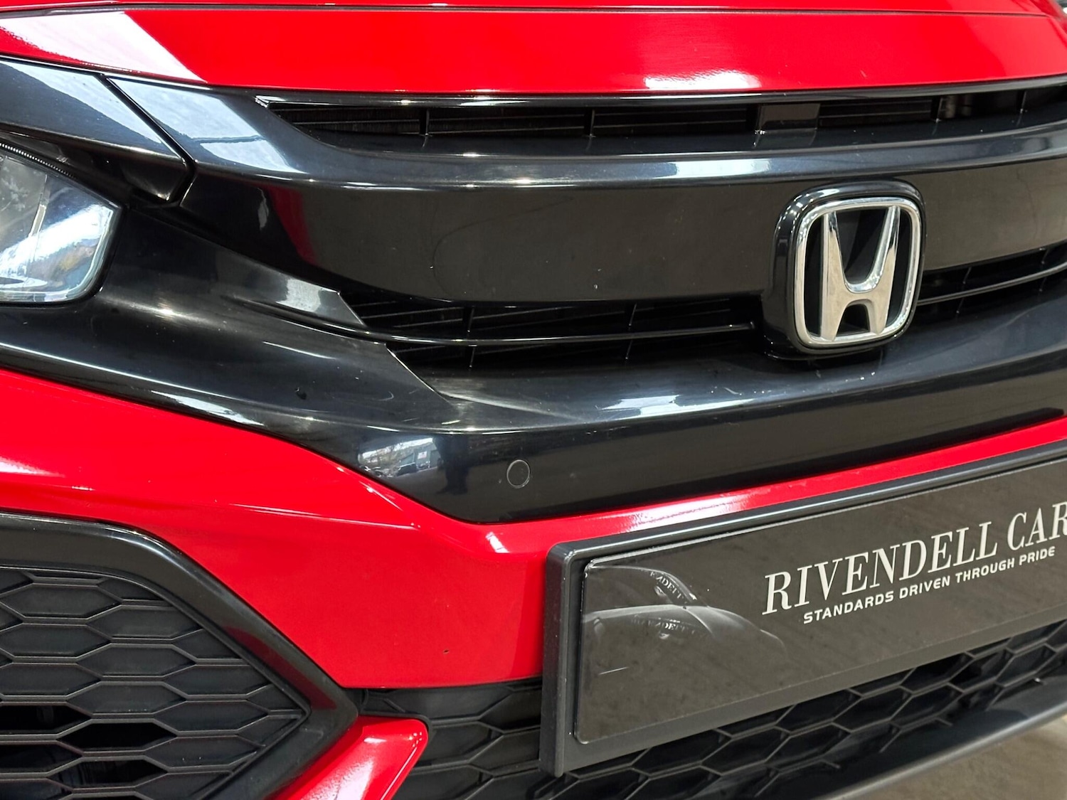 Used Honda Civic 2019 for sale - 76422619: Photo 45