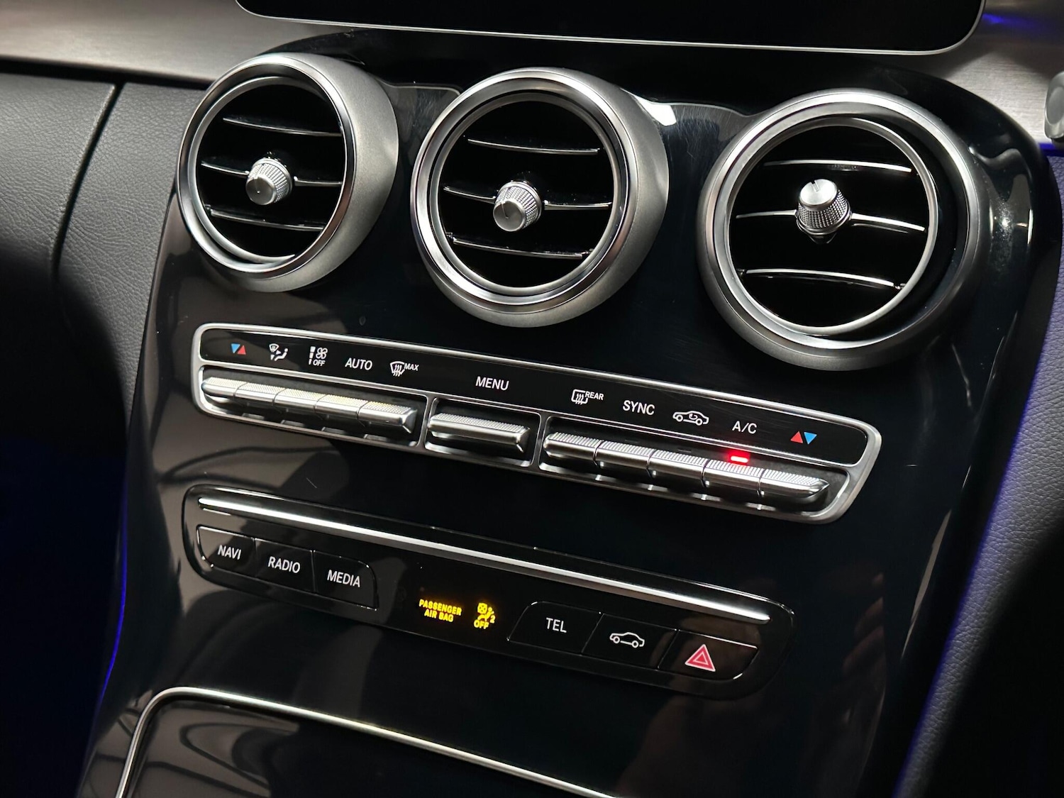 Used Mercedes-Benz C Class 2019 for sale - 76043033: Photo 18