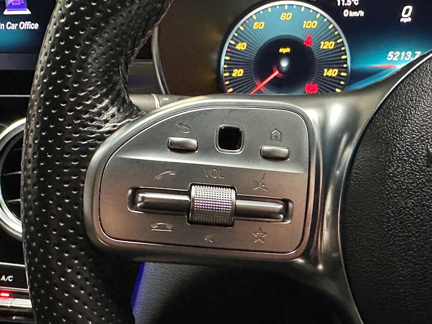 Used Mercedes-Benz C Class 2019 for sale - 76043033: Photo 20