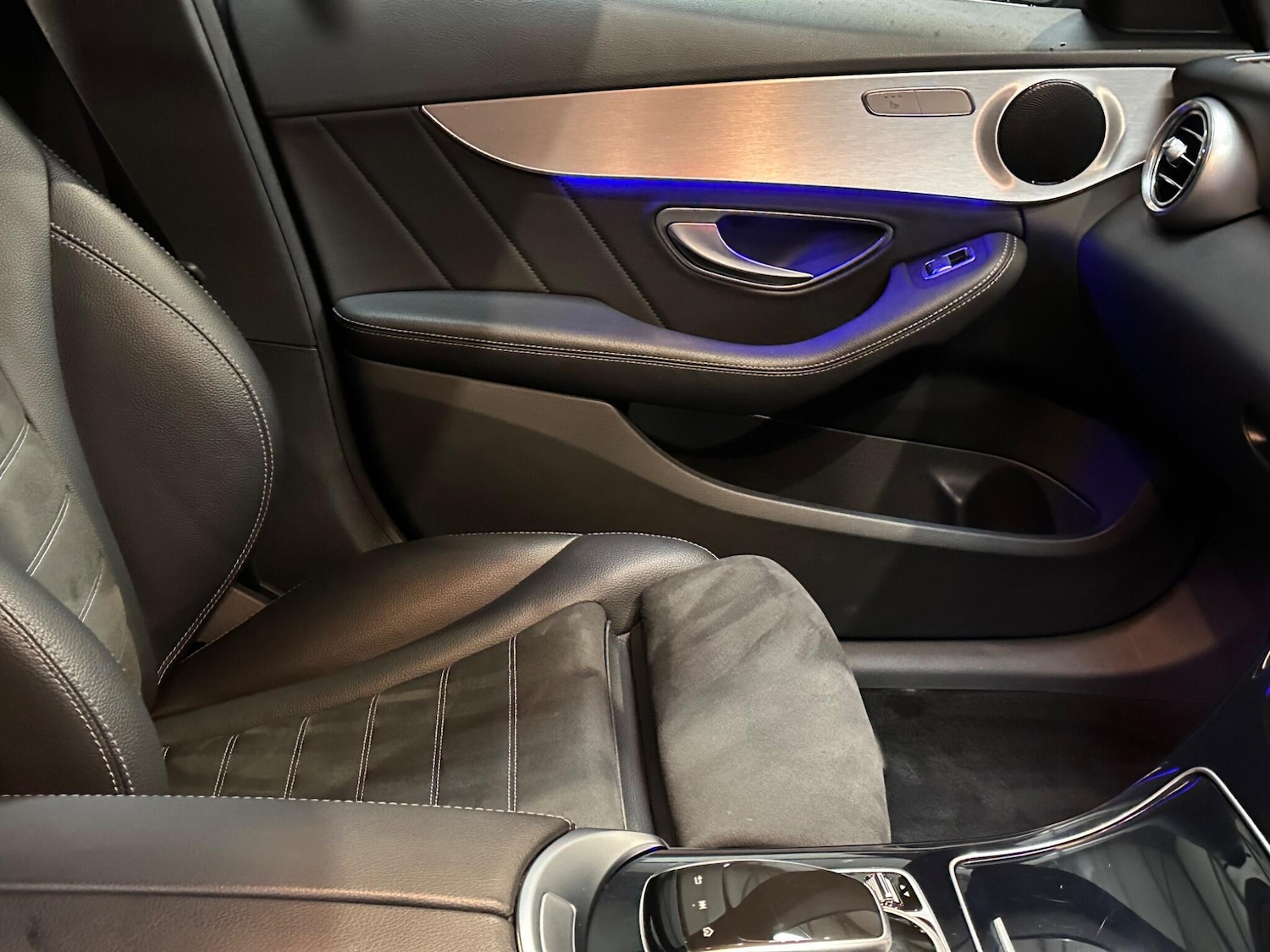 Used Mercedes-Benz C Class 2019 for sale - 76043033: Photo 35