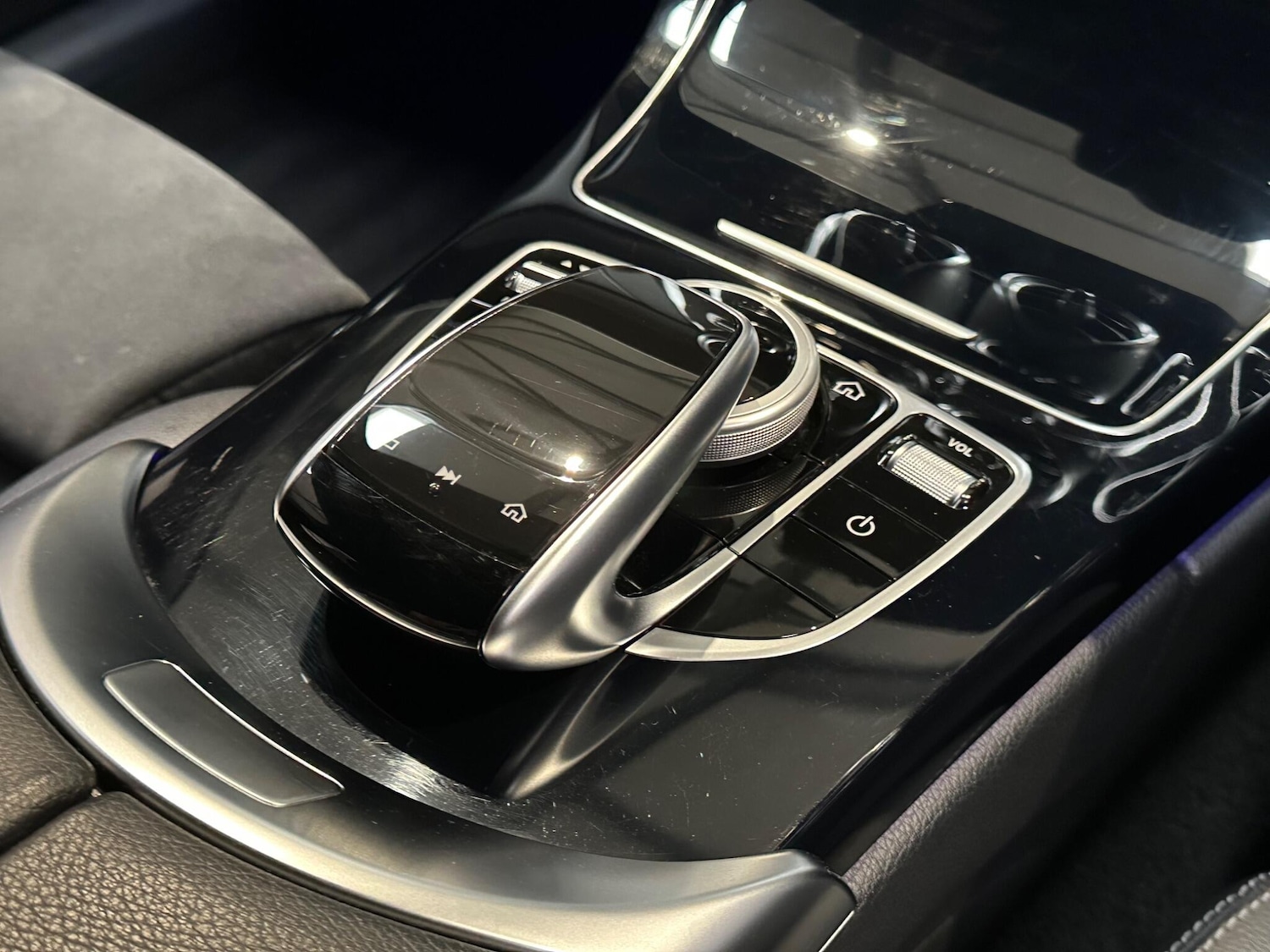 Used Mercedes-Benz C Class 2019 for sale - 76043033: Photo 42