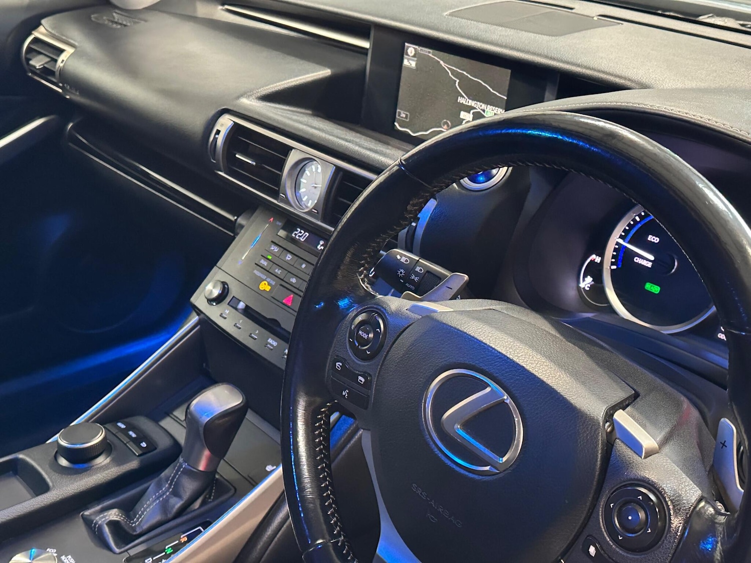 Used Lexus IS 2016 for sale - 76512673: Photo 11