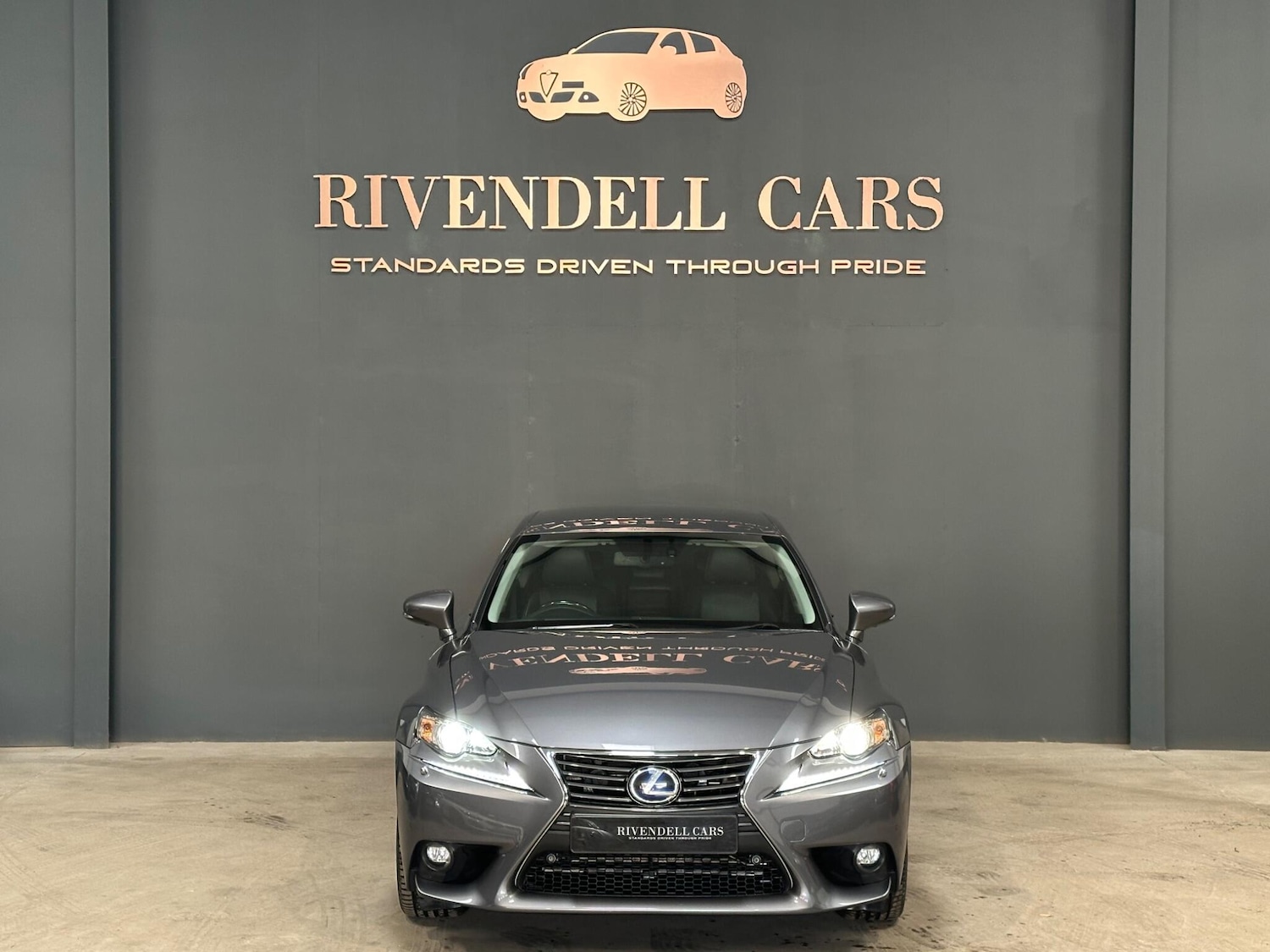 Used Lexus IS 2016 for sale - 76512673: Photo 3