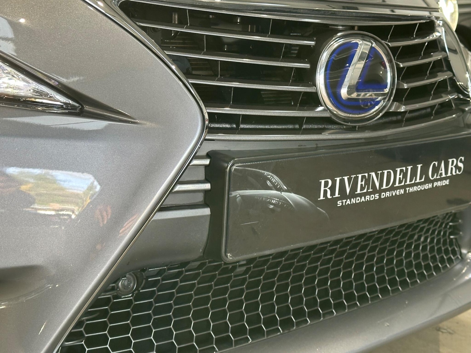 Used Lexus IS 2016 for sale - 76512673: Photo 40