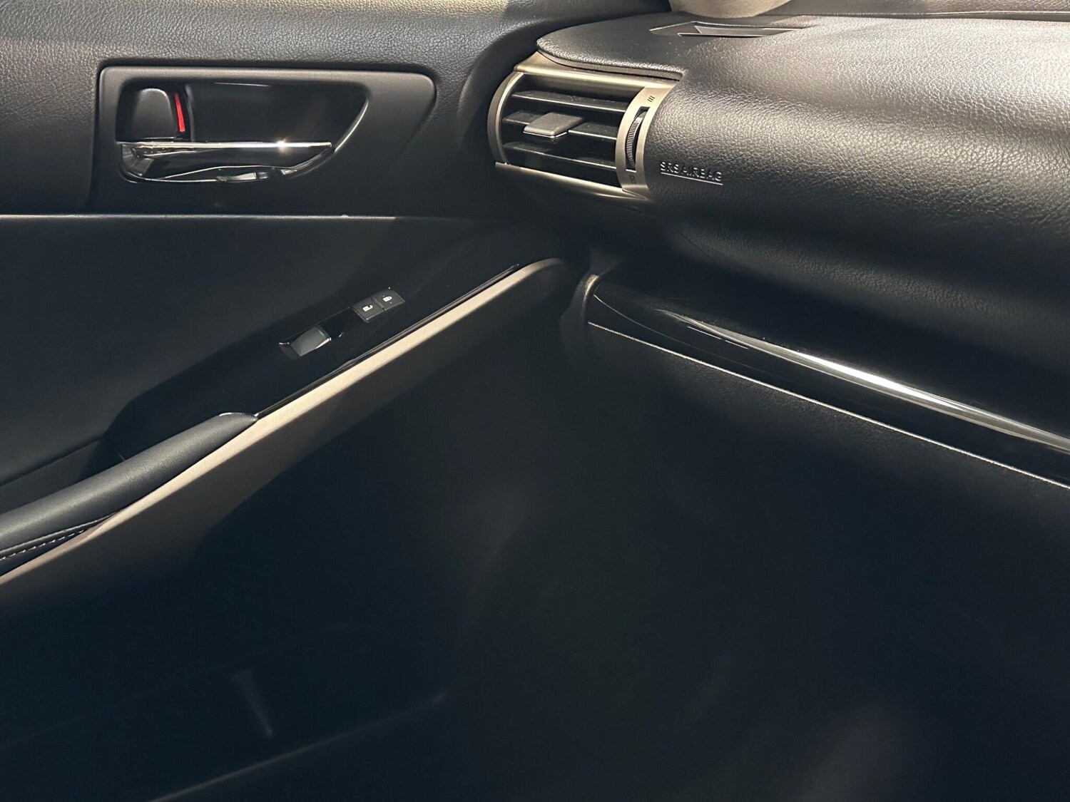 Used Lexus IS 2016 for sale - 76512673: Photo 46