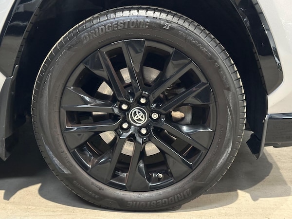 Used Toyota RAV4 2021 for sale - 76215317: Photo 28