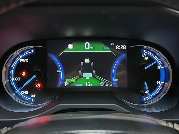 Used Toyota RAV4 2021 for sale - 76215317: Photo 31