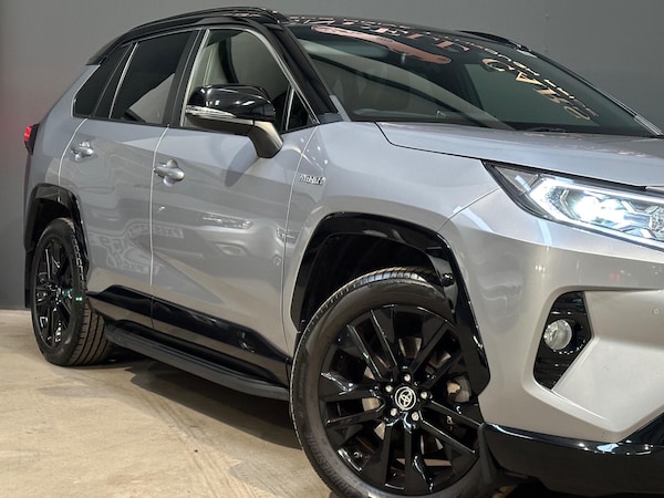 Used Toyota RAV4 2021 for sale - 76215317: Photo 9