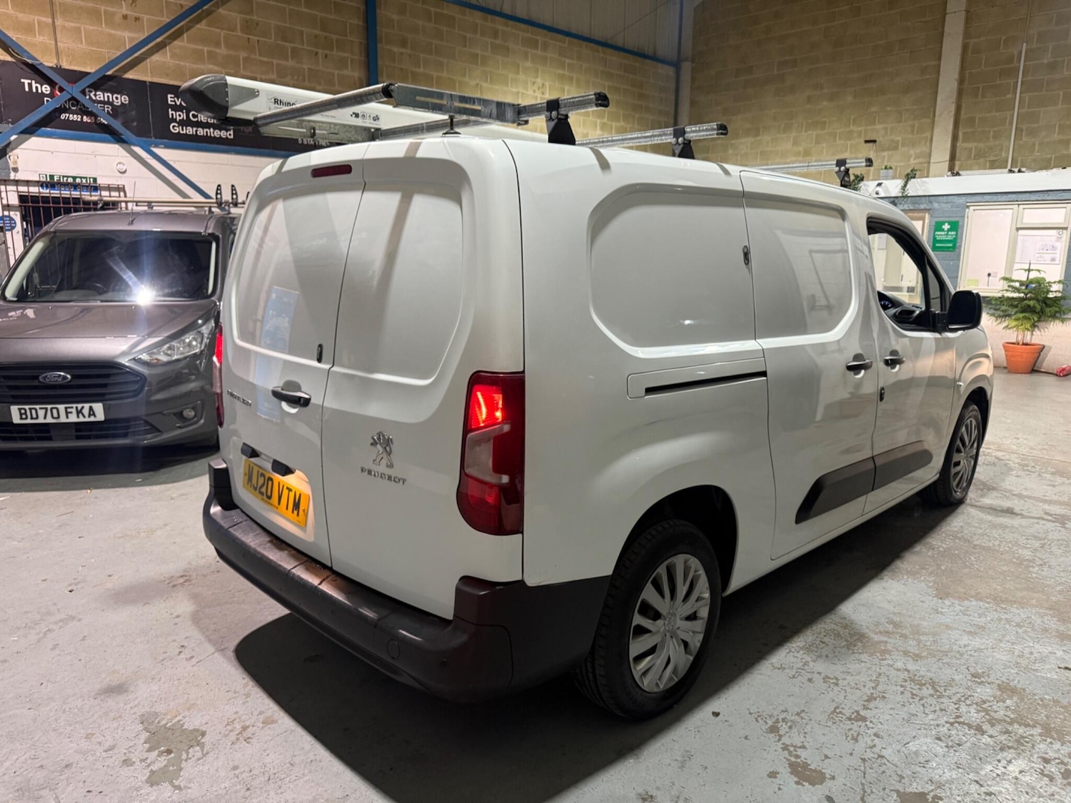 Used Peugeot Partner 2020 for sale - 77625263: Photo 10