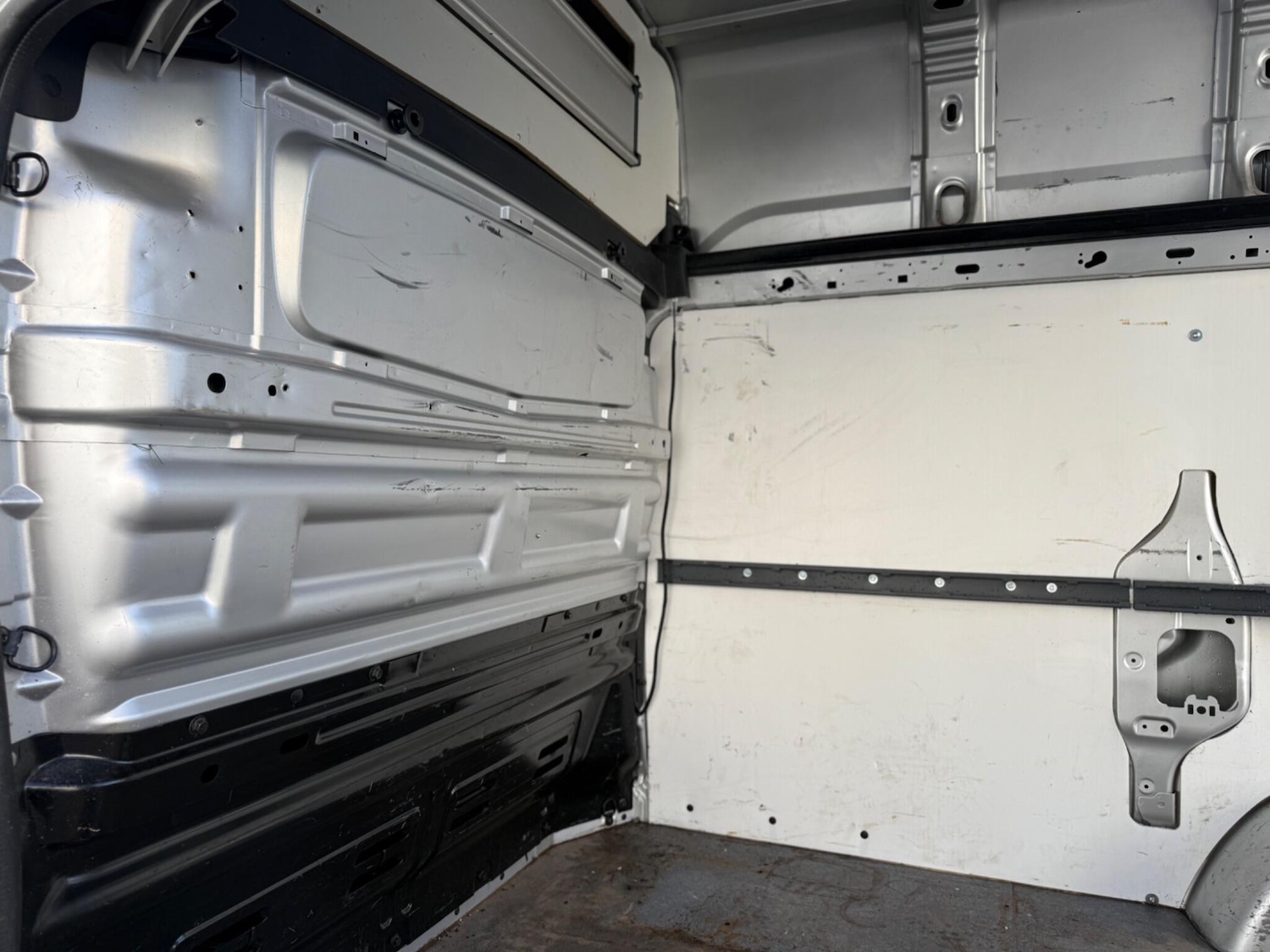 Used Vauxhall Vivaro 2016 for sale - 76361232: Photo 13