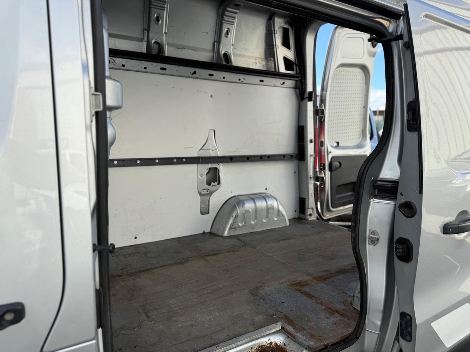Used Vauxhall Vivaro 2016 for sale - 76361232: Photo 14