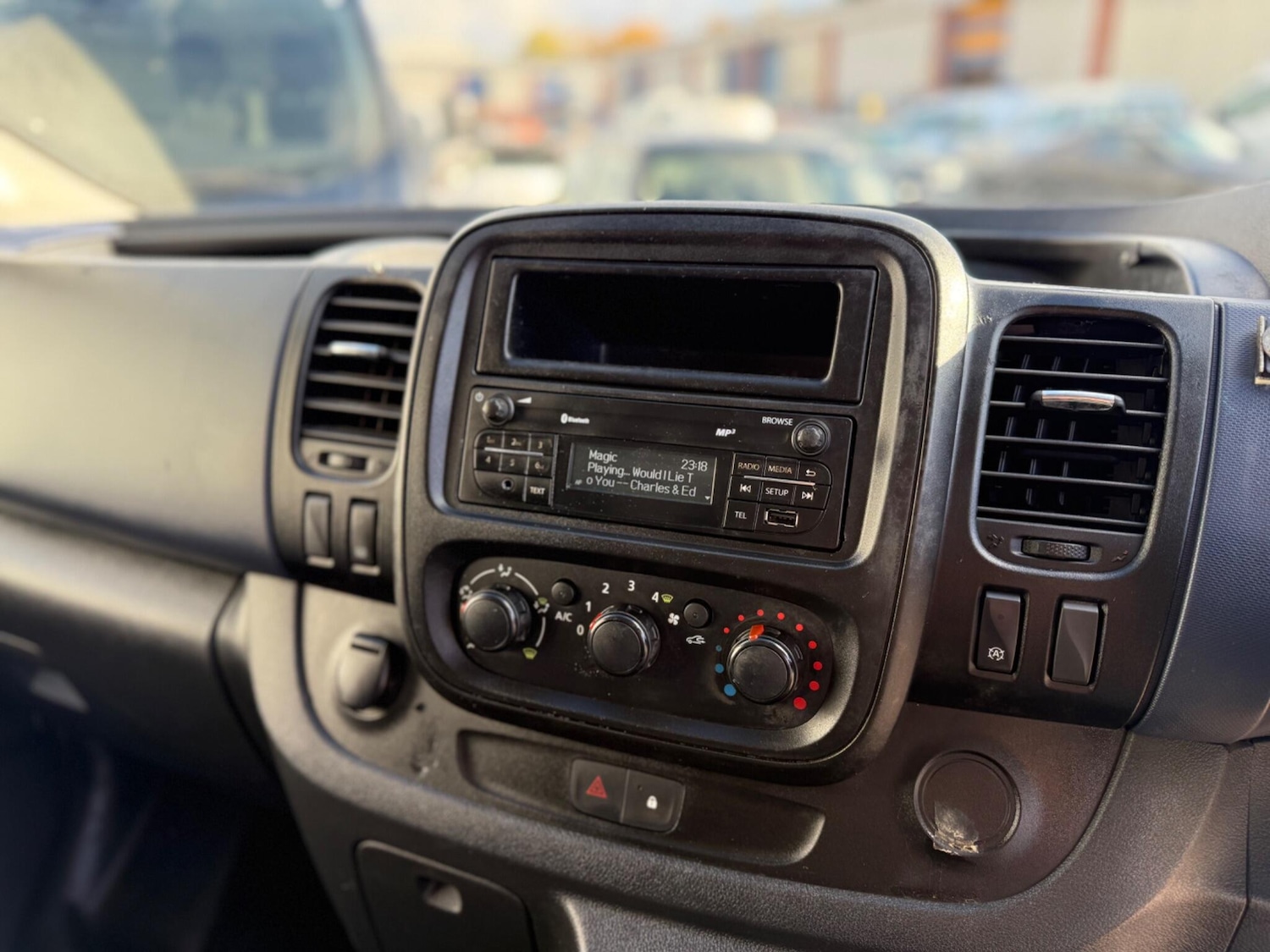 Used Vauxhall Vivaro 2016 for sale - 76361232: Photo 24