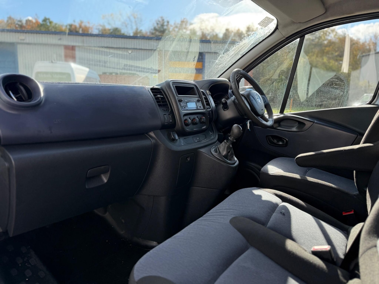Used Vauxhall Vivaro 2016 for sale - 76361232: Photo 9
