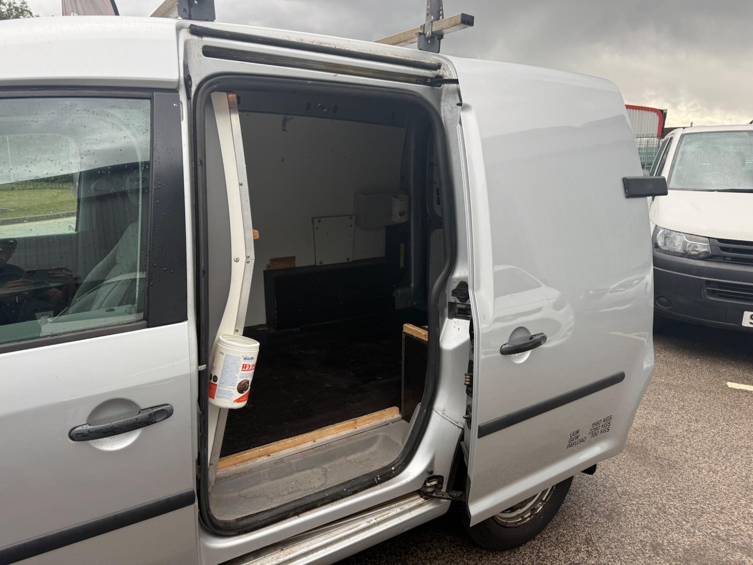 Vehicle 21