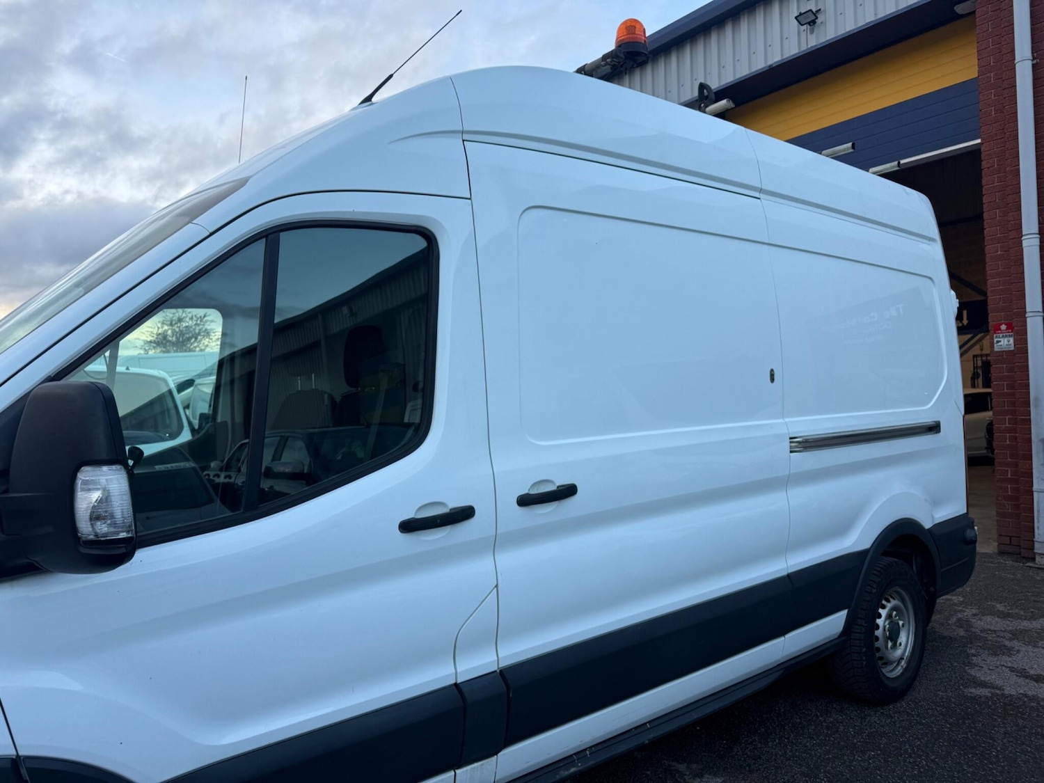 Used Ford Transit for sale - 77267791: Photo 24