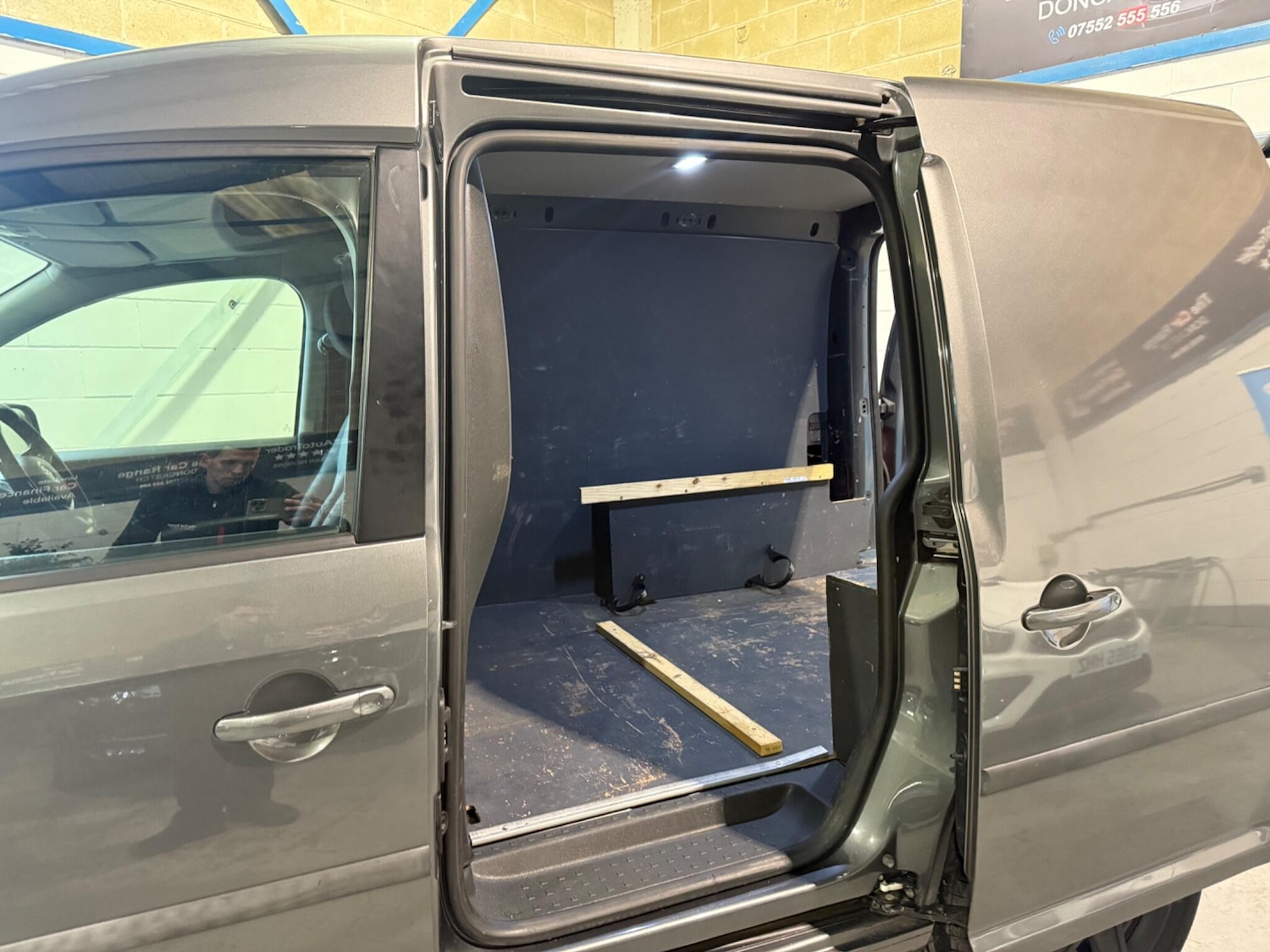 Used Volkswagen Caddy for sale - 77305400: Photo 16