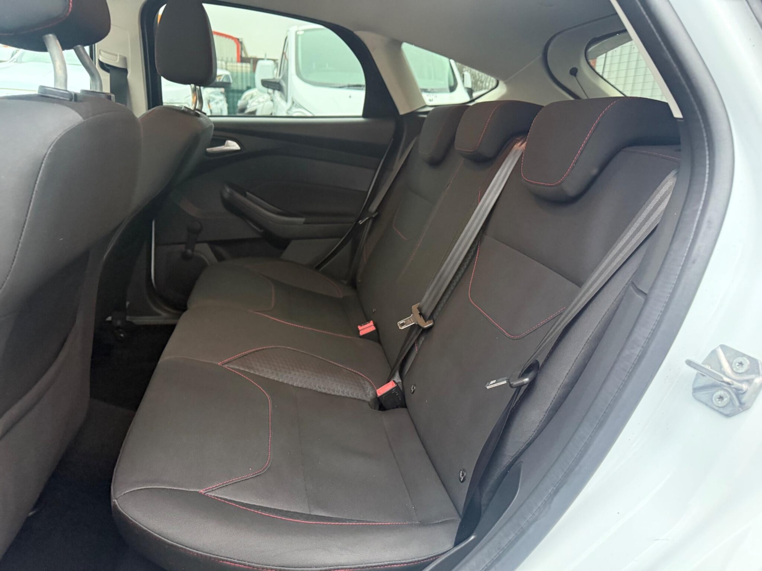 Used Ford Focus 2015 for sale - 77040699: Photo 11