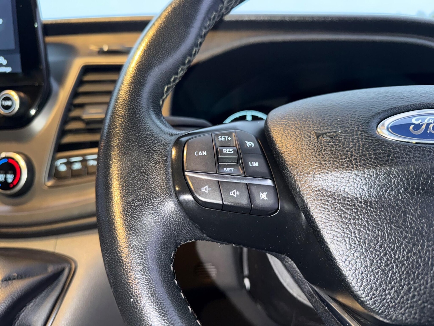 Used Ford Transit Custom 2019 for sale - 76990422: Photo 28