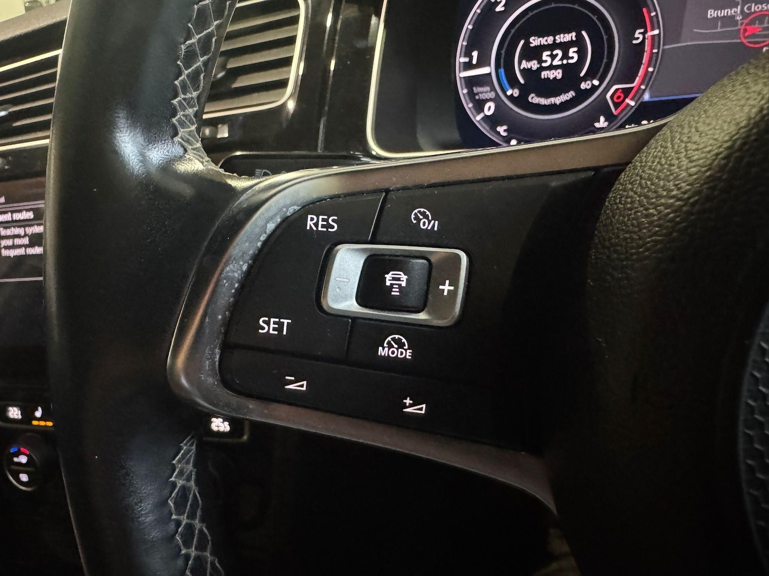 Used Volkswagen Golf 2018 for sale - 77794176: Photo 15