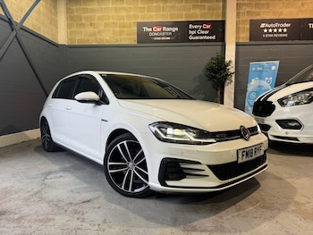 Used Volkswagen Golf 2018 for sale - 77794176: Photo