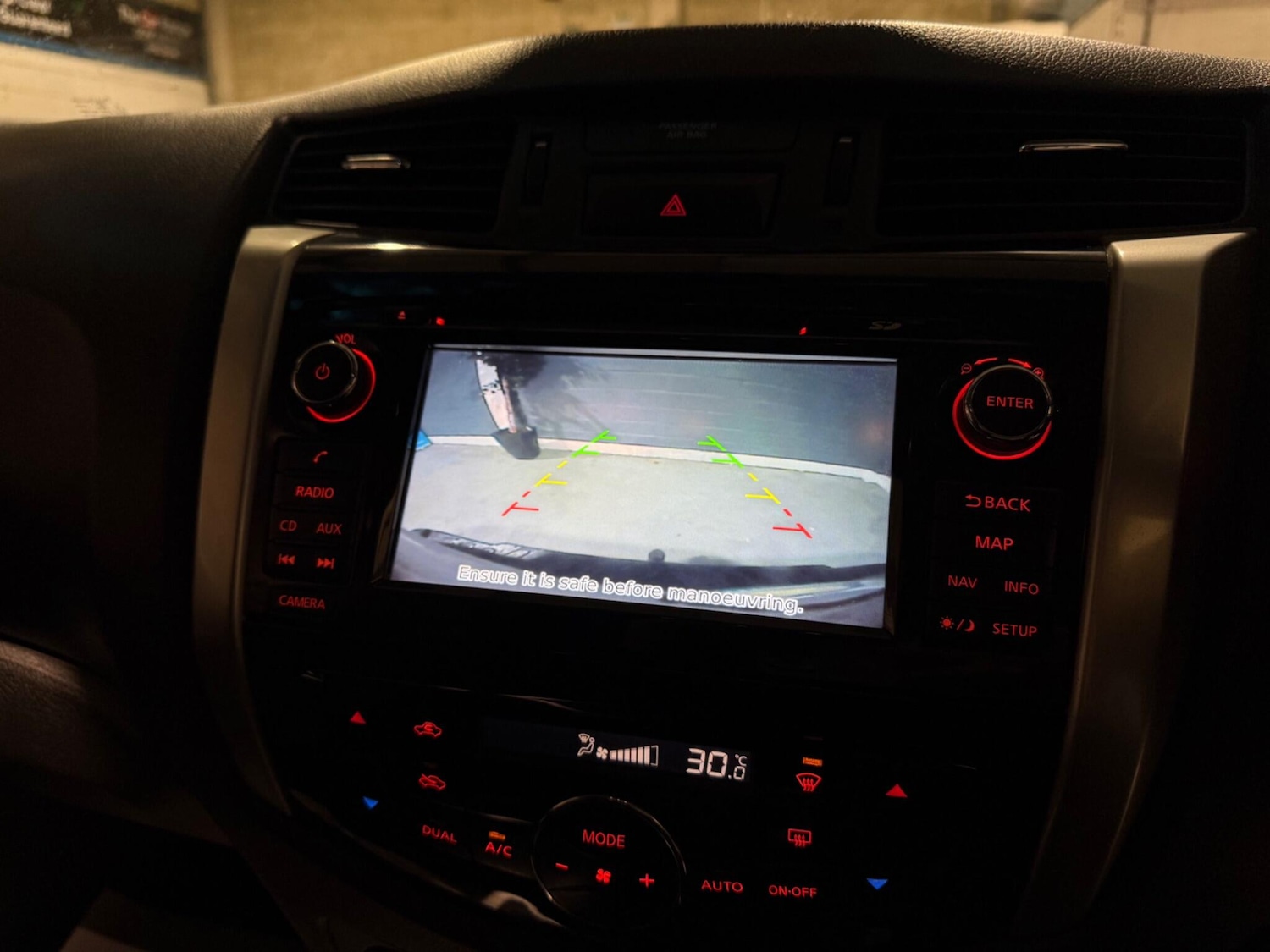 Used Nissan Navara 2017 for sale - 77395808: Photo 29