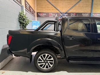 Used Nissan Navara 2017 for sale - 77395808: Photo