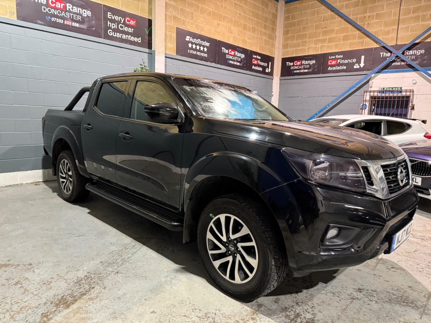 Used Nissan Navara 2017 for sale - 77395808: Photo 6