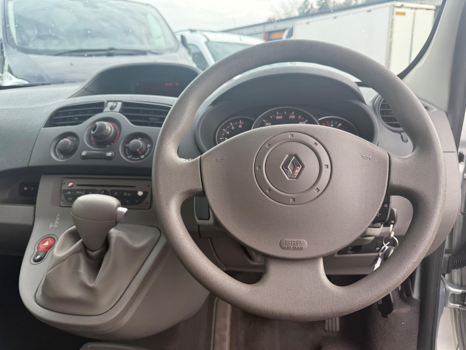 Used Renault Kangoo 2011 for sale - 76994272: Photo 17