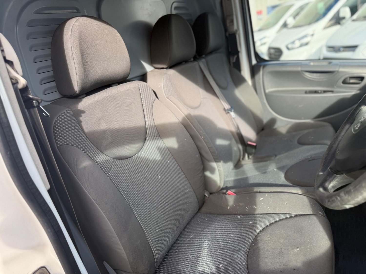 Used Peugeot Expert 2016 for sale - 76688831: Photo 20